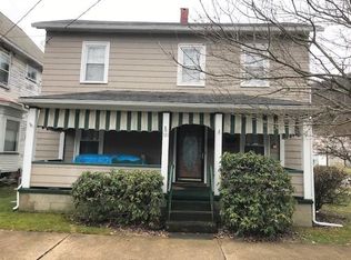 521 11th St, Franklin, PA 16323