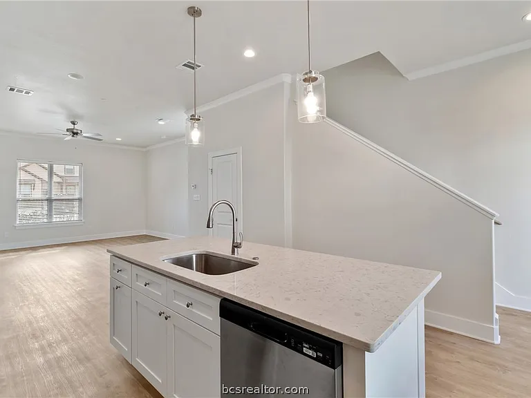 310 Fairway Dr #113 — Photo 19