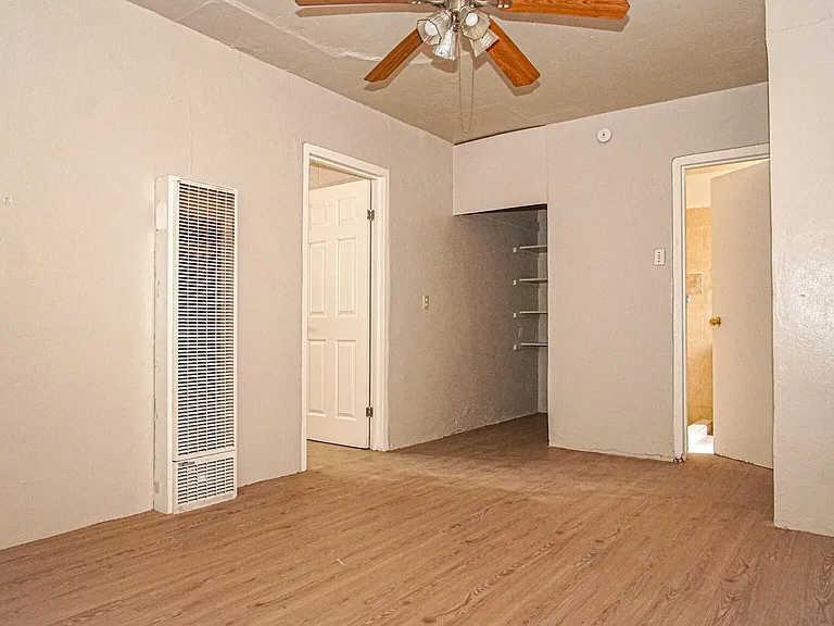 7303 Dale Rd #4 — Photo 9