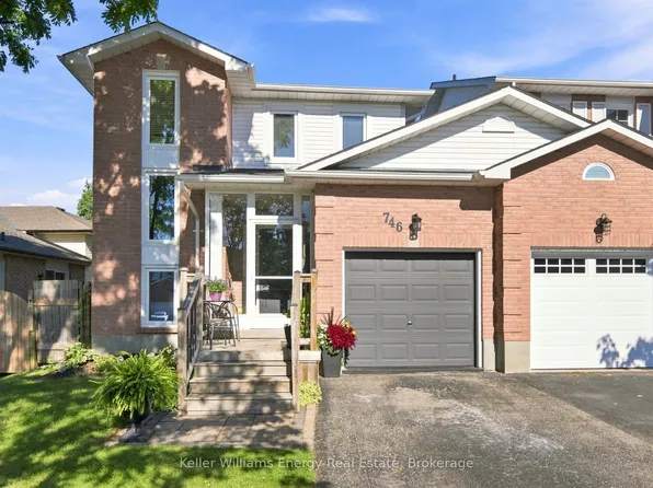746 Elderberry Dr, Oshawa, ON L1K 2J3
