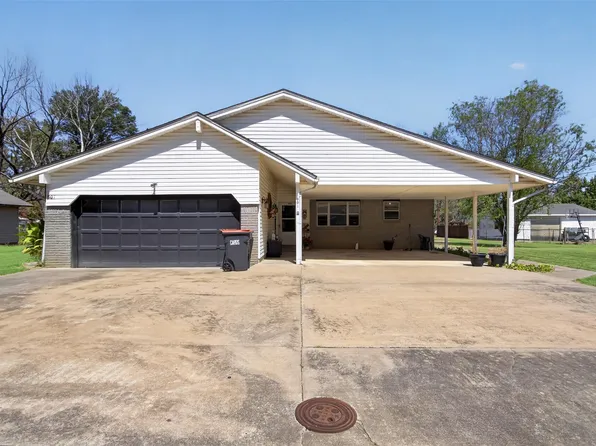 301 W Layton St, Chelsea, OK 74016