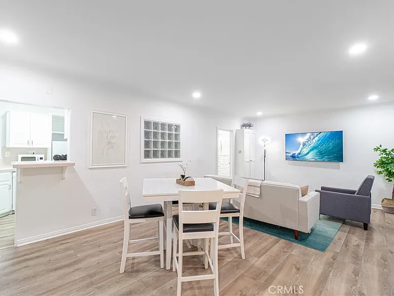 3430 Hermosa Ave — Photo 11