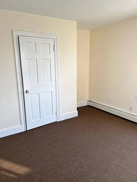 307 Grand Ave — Photo 2