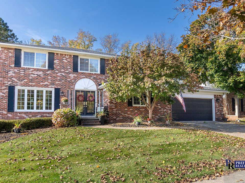 1st image of 9085 Muirland Dr