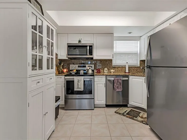 311 Garvin St #205A — Photo 12