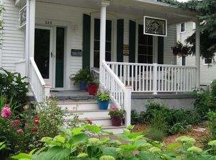 325 S Van Buren St, Green Bay, WI 54301