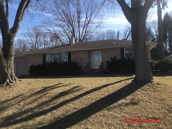 2nd image of 2728 Lancaster Dr
