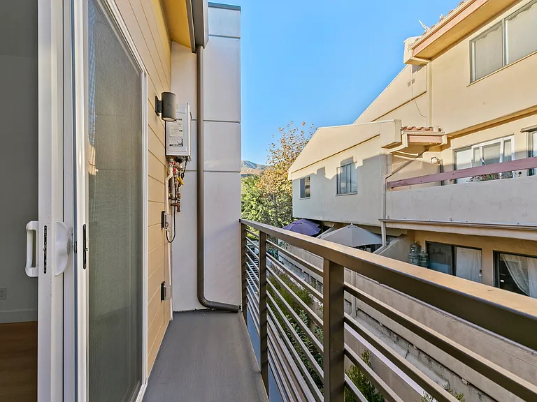 360 Burchett St #6 — Photo 33