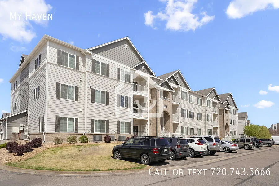 Building Photo - 15700 E Jamison Dr #5-304