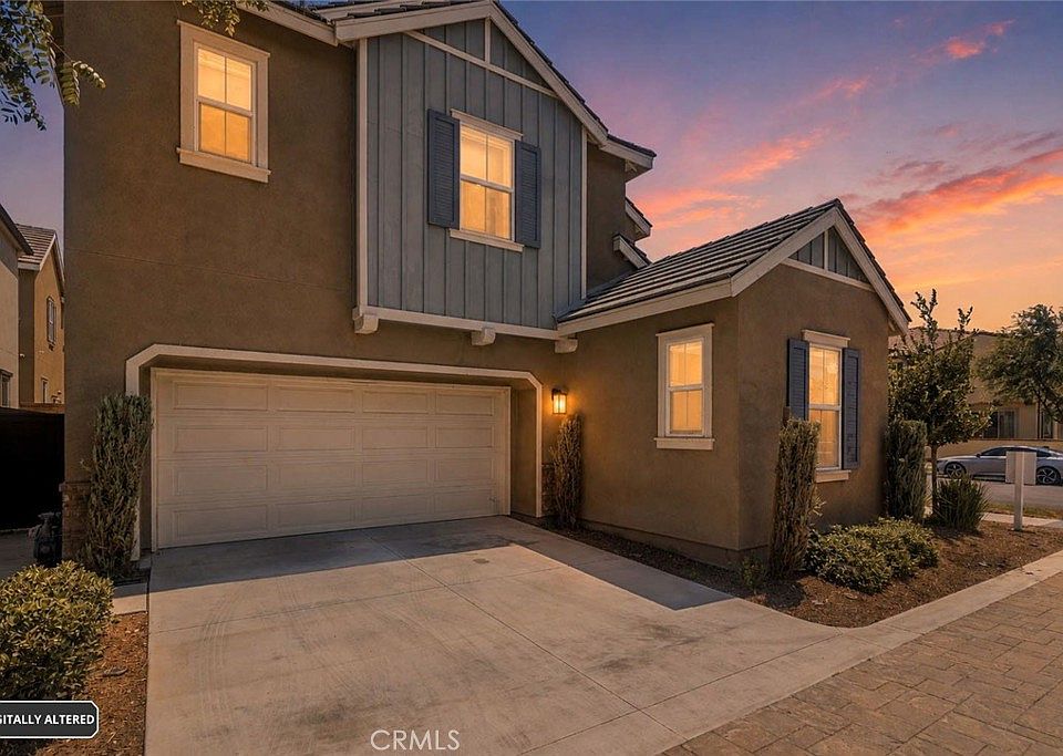 1st image of 2811 E Kendall Ln