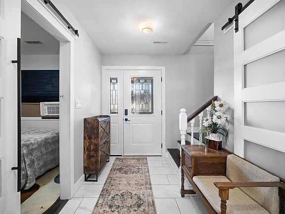 2nd image of 12462 231a St