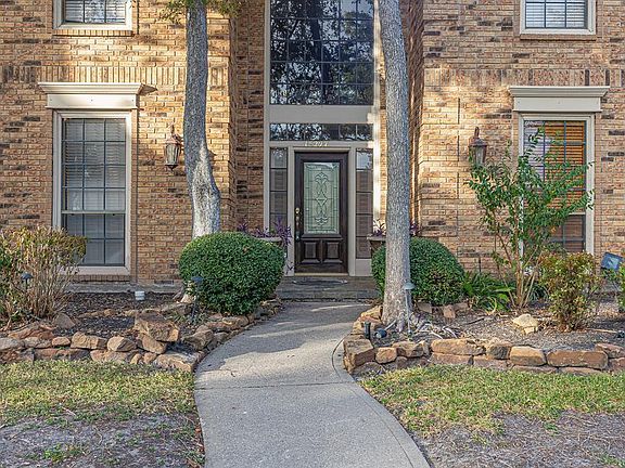 2nd image of 15207 Redwood Run Court
