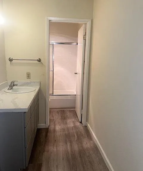 359 Half Moon Ln #102 — Photo 8