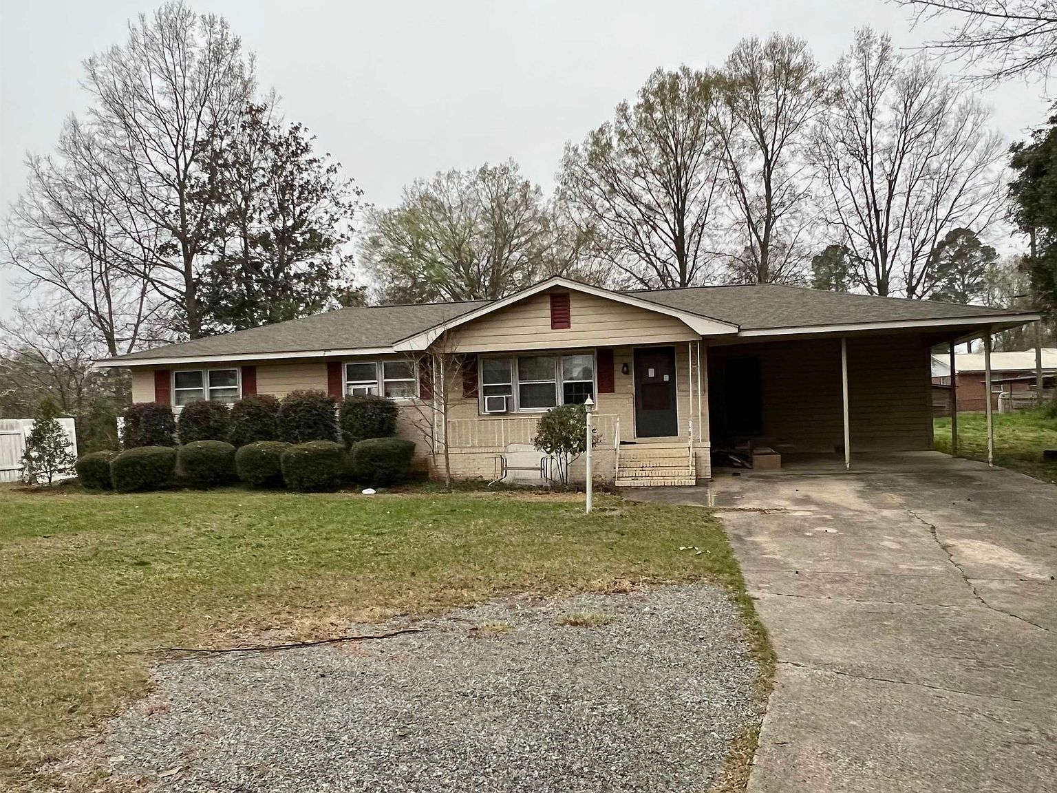 1414 Main St, Perry, GA 31069 | Zillow