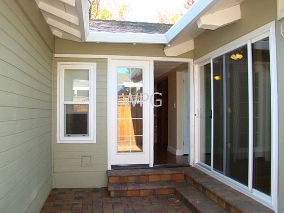 5th image of 606 Millich Dr Unit B