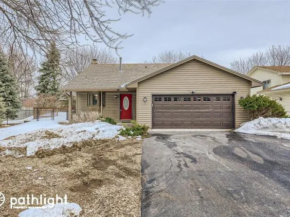 9708 Washburn Ave N, Brooklyn Park, MN 55444