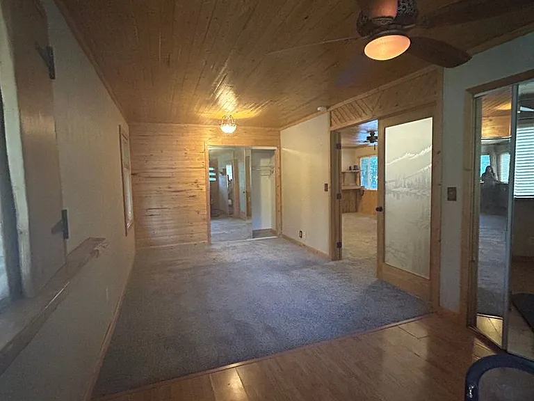 15295 Highway 12 W — Photo 6