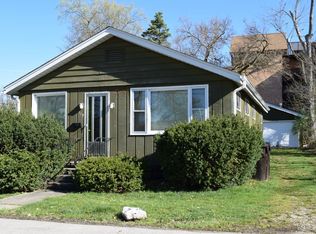 113 Roosevelt Ave, Wauconda, IL