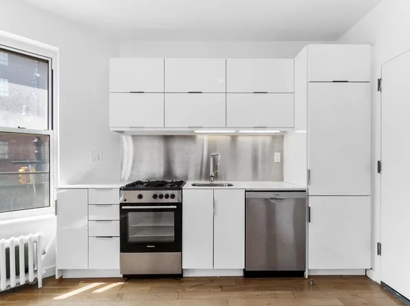 48 Bedford Street image 1 of 6