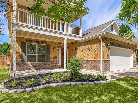 3rd image of 4032 Flowstone Ln