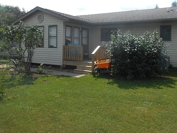 3rd image of 310 W Pine St