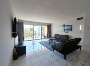 200 178th Dr APT 407, Sunny Isles Beach, FL 33160