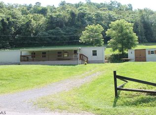 225 Blue Hole Rd, Williamsburg, PA 16693