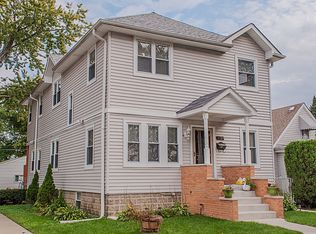 3353 N Overhill Ave, Chicago, IL 60634