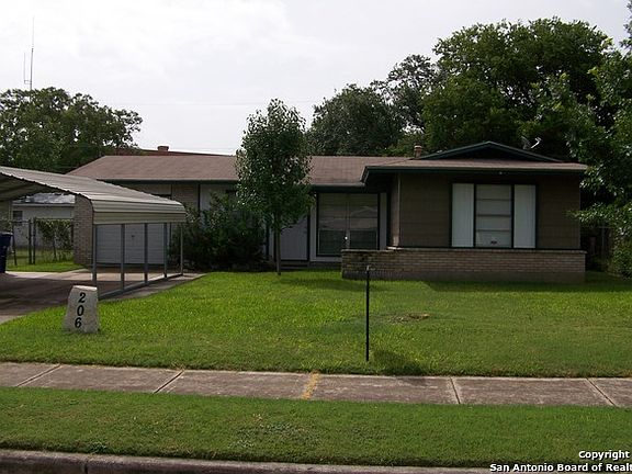 2nd image of 206 Moonstone Dr