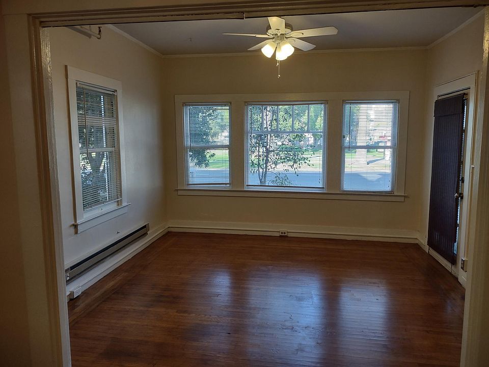 Front room, facing Winn Park.