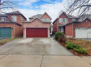 47 Hood Cres, Brampton, ON L6Y4S7