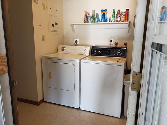 5th image of 50 Kenilworth Ave