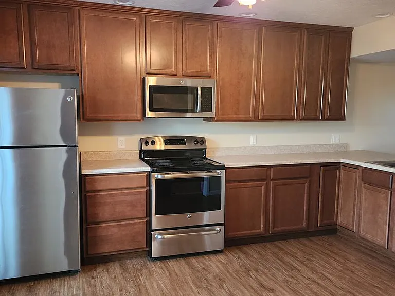 100 Willow View Ln #401 — Photo 12