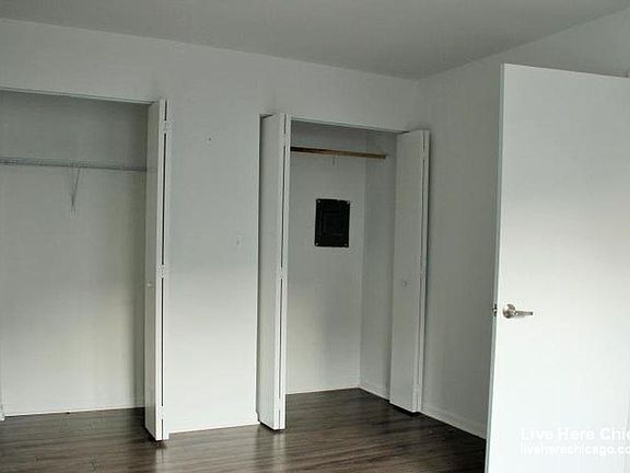 5th image of 925 W Carmen Ave APT 6B