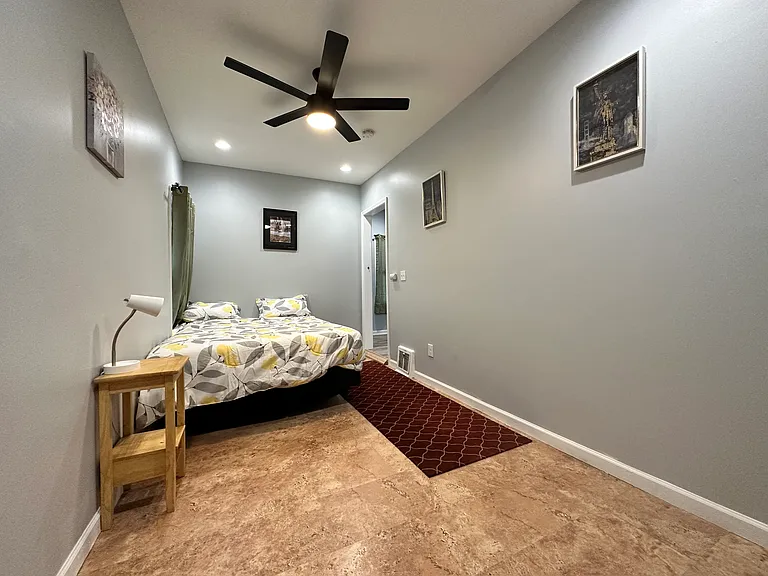104 Howell St #1 — Photo 9