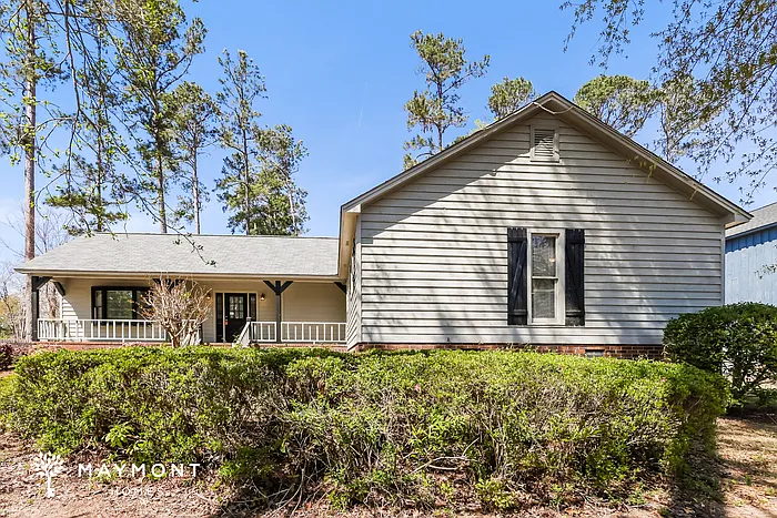 616 Chimney Hill Cir S — Photo 1