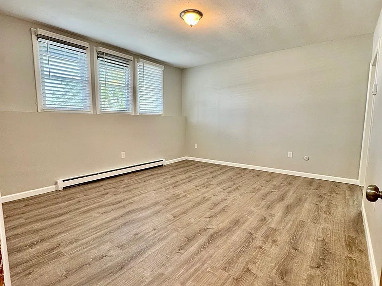 39 Wigwam Ave #2 — Photo 4