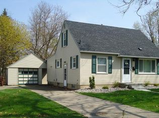 3145 Alden Dr, Lansing, MI