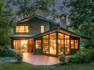 6 Half Mile Rd, Armonk, NY 10504