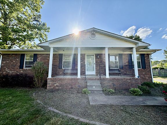 3rd image of 497 Belew Dr