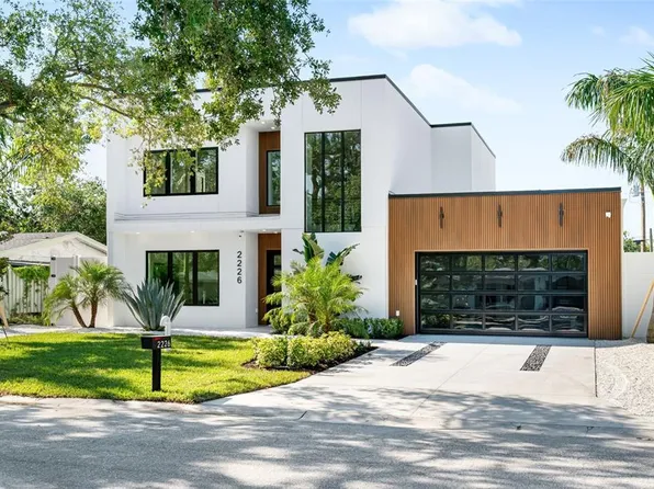 2226 Grove St, Sarasota, FL 34239