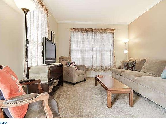 2nd image of 55 Clydesdale Dr
