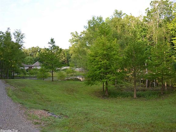 4th image of 605 Red Oak Acres Dr