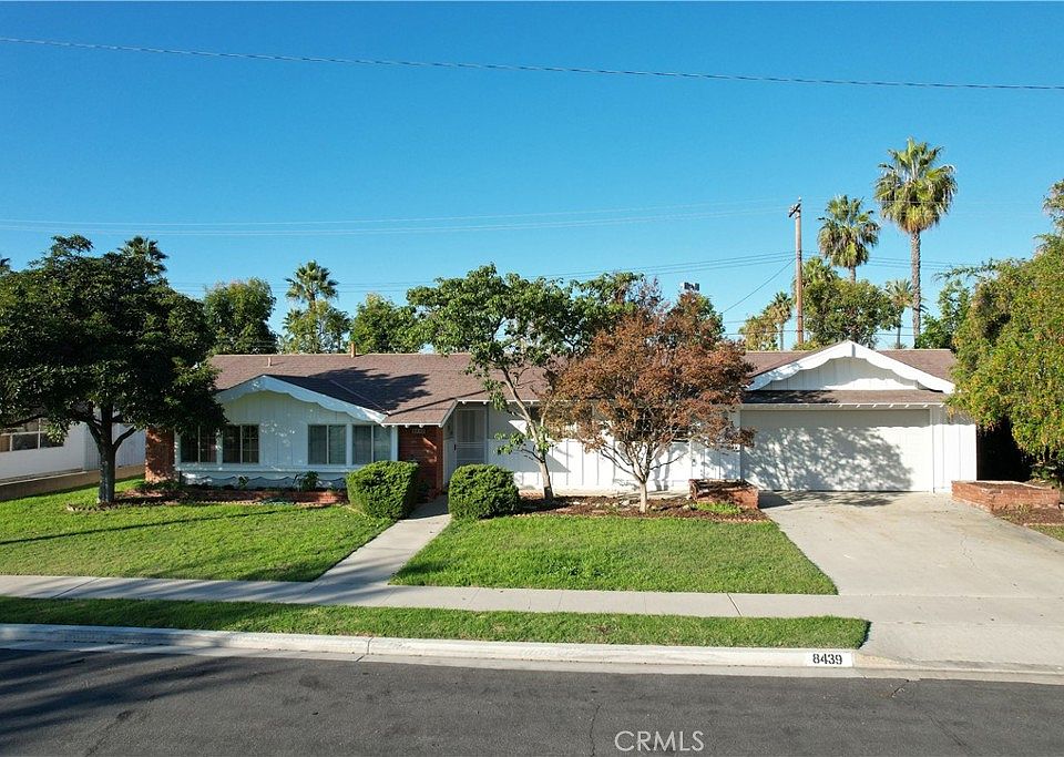 1st image of 8439 Venus Dr