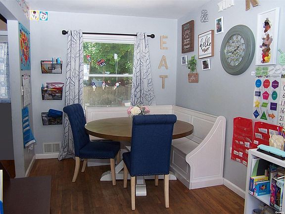 4th image of 726 Taylor Ave