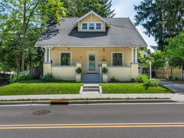 119 S High St, Urbana, OH 43078