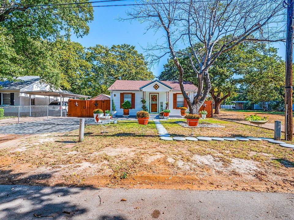 1st image of 2238 Minnie St
