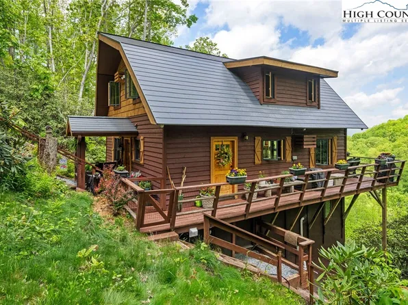 109 Sweetwater Drive, Beech Mountain, NC 28604