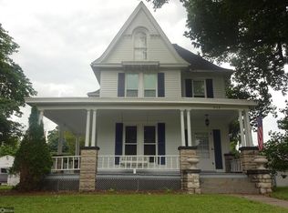 404 Harrison Ave, Burlington, IA 52601