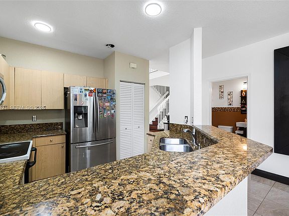 5th image of 1199 Golden Cane Dr